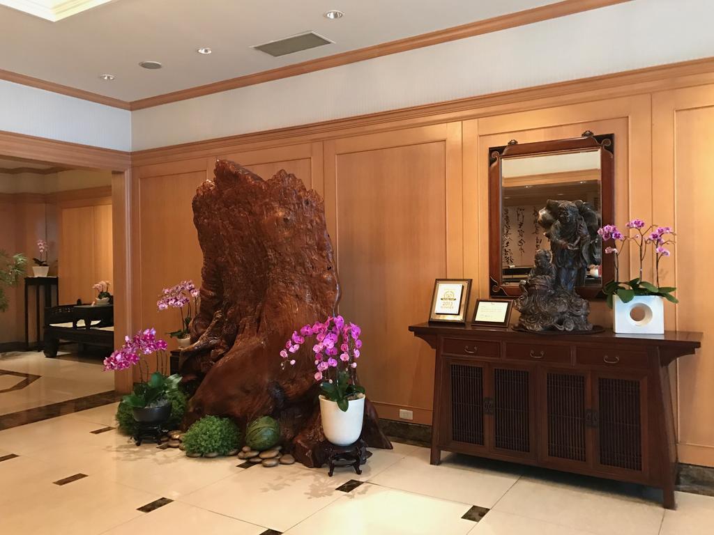 Dong Wu Hotel Đài Bắc Ngoại thất bức ảnh