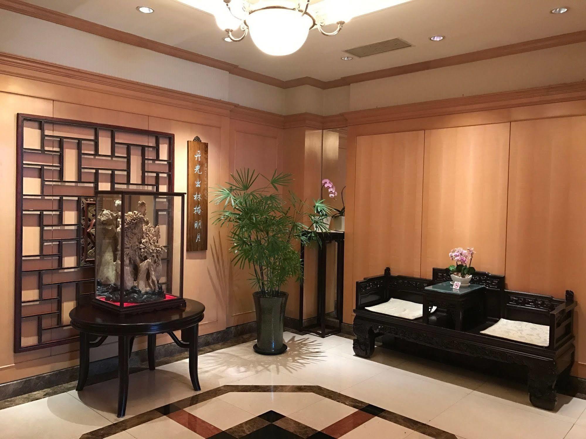 Dong Wu Hotel Đài Bắc Ngoại thất bức ảnh