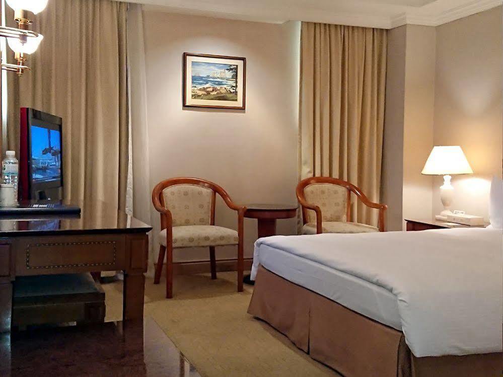 Dong Wu Hotel Đài Bắc Ngoại thất bức ảnh