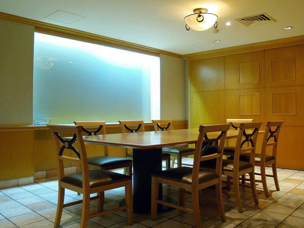 Dong Wu Hotel Đài Bắc Ngoại thất bức ảnh